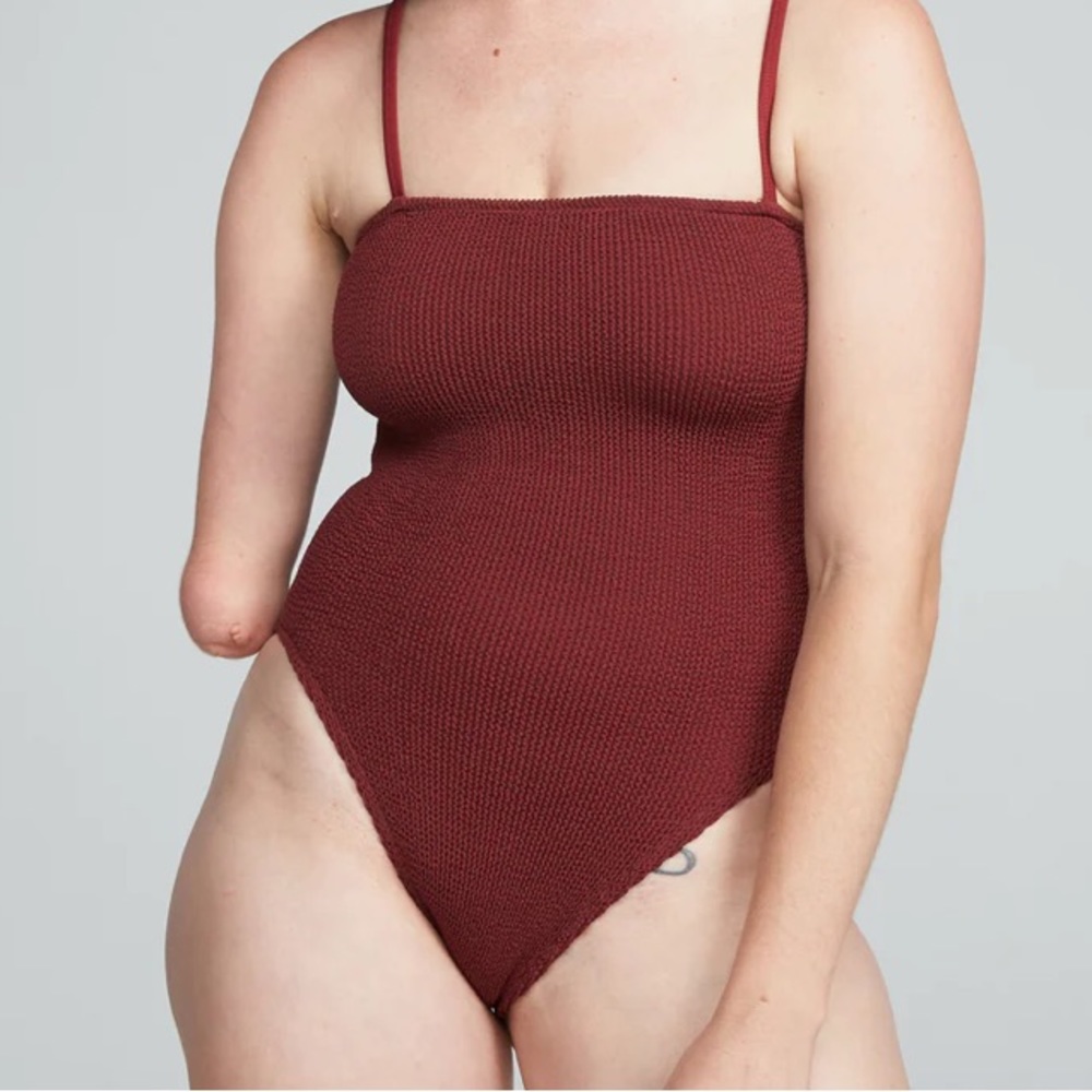 Youswim poise one-piece in garnet
